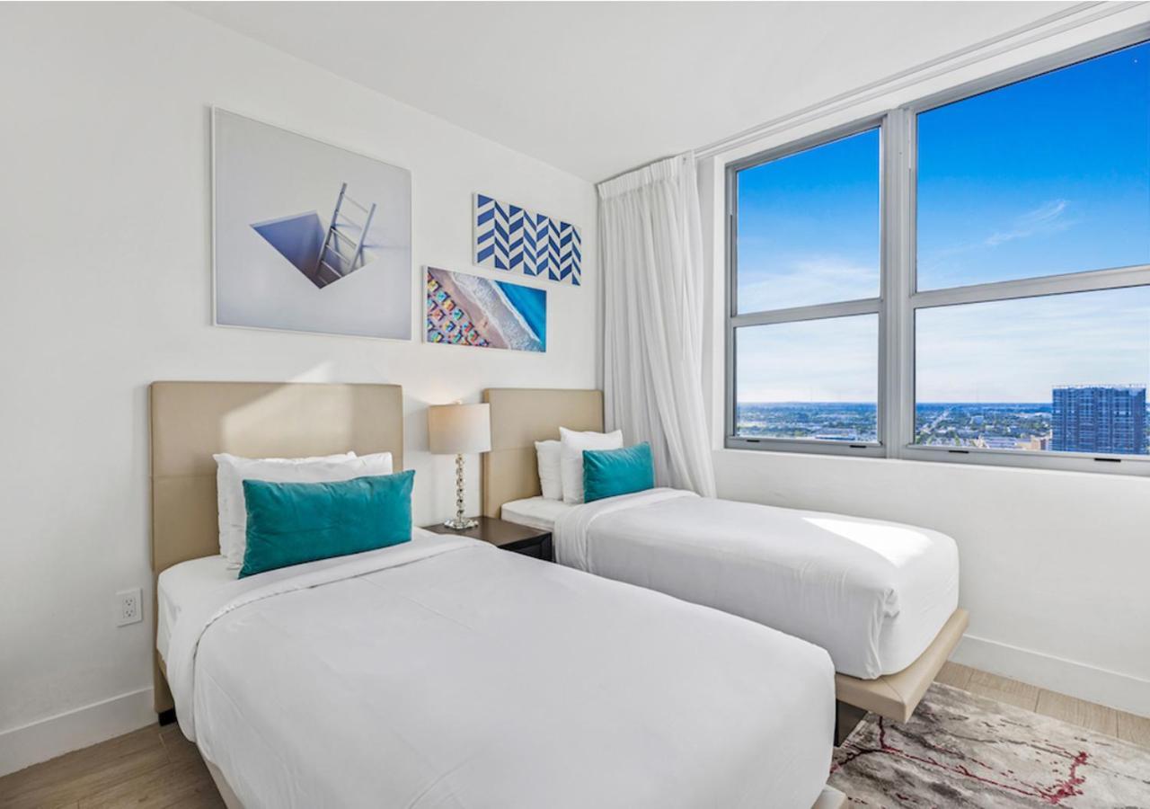 Hyde Beach House Three-Bedroom, Waterfront, Ocean And Intercostal View, Rooftop Pool, 5 Min Walk To Beach Hollywood Esterno foto