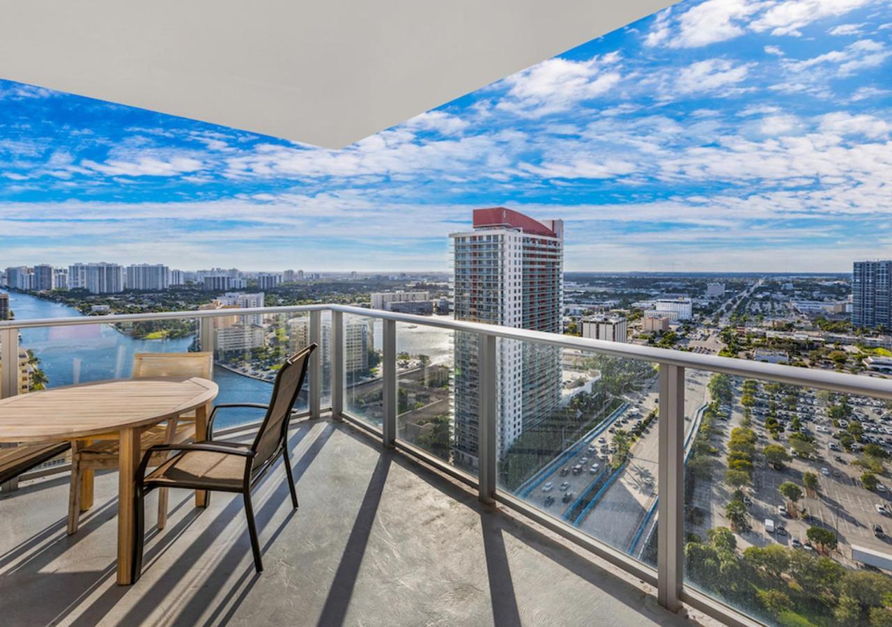 Hyde Beach House Three-Bedroom, Waterfront, Ocean And Intercostal View, Rooftop Pool, 5 Min Walk To Beach Hollywood Esterno foto