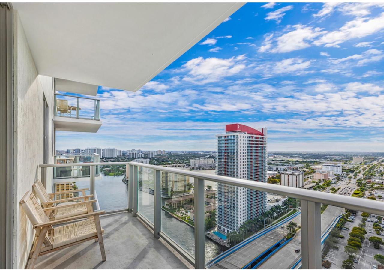 Hyde Beach House Three-Bedroom, Waterfront, Ocean And Intercostal View, Rooftop Pool, 5 Min Walk To Beach Hollywood Esterno foto